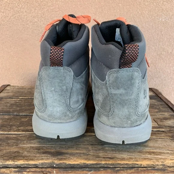 Danner Inquire Women’s Mid Hiking Boot - Picture 5 of 8